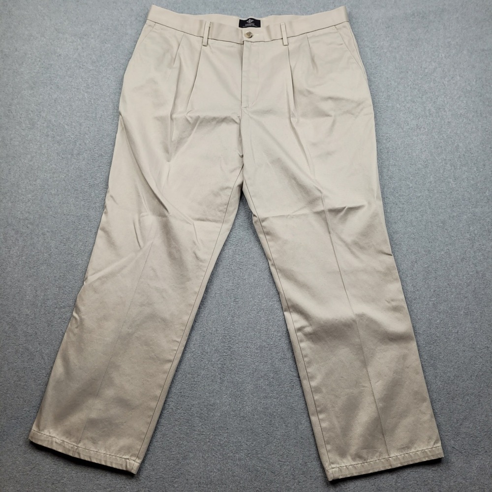Dockers Signature Khaki Pants Mens 38x30 Tan Classic Fit D3 Pleated Chino‎